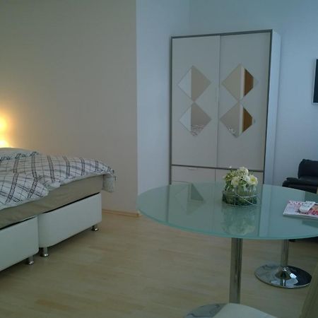 Pensionsappartments Blitz Висбаден Экстерьер фото